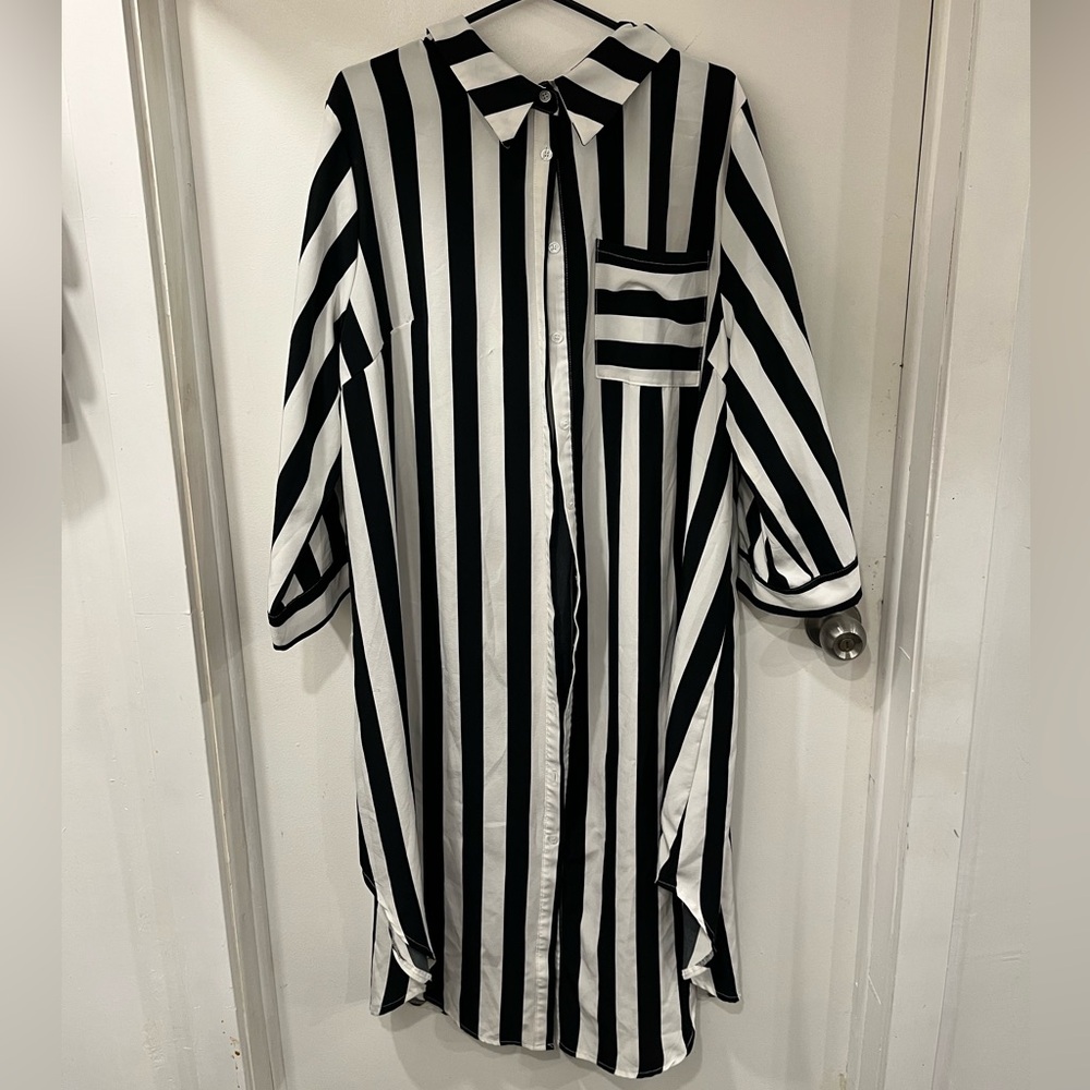 Black and White Striped Buttoned Top